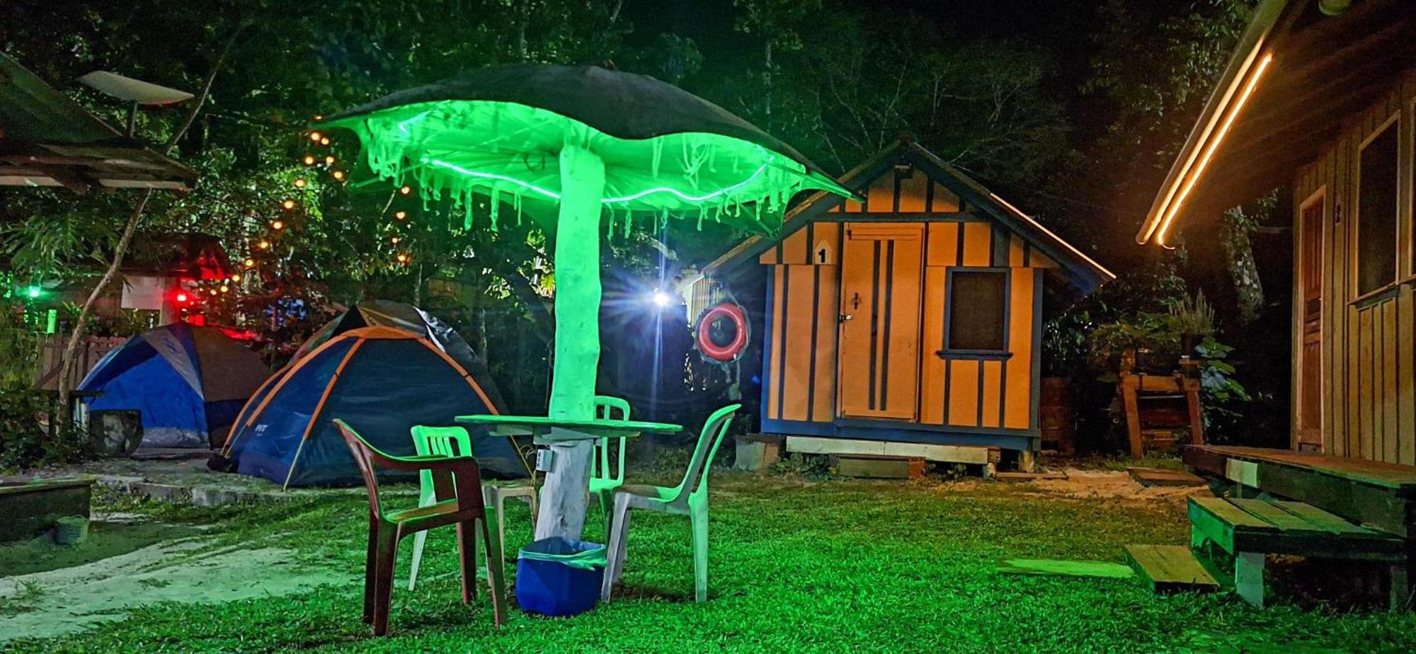Pousada E Camping Do Clodo Ilha do Mel Eksteriør billede